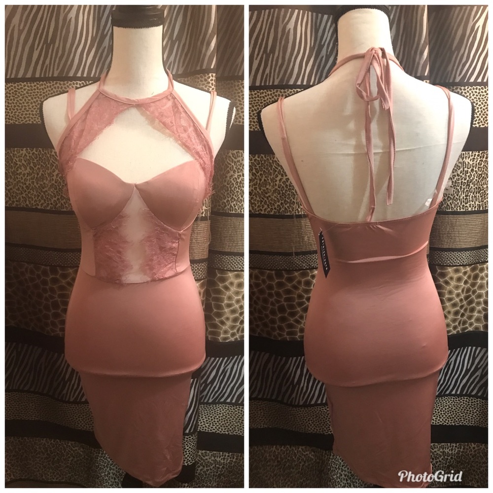 Fashion nova Mauve  lace dress - Picture 5 of 6